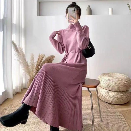 Robe en tricot pour femmes avec structure côtelée et ceinture à la taille Chic und Stil