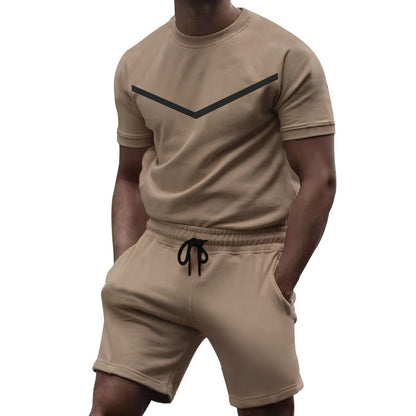Ensemble sportif pour hommes avec t-shirt et shorts Chic und Stil