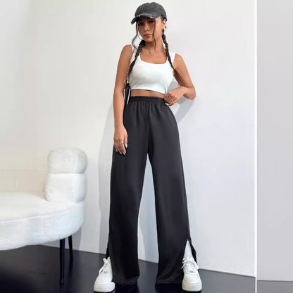 Loose sports pants for women with side slits and elastic waistband Chic and Style