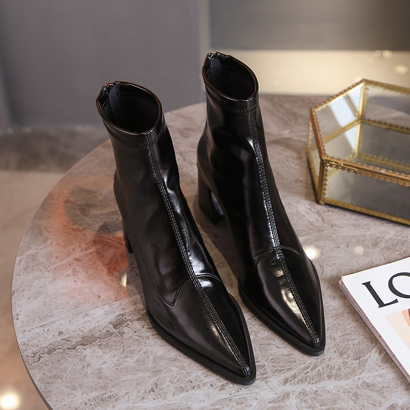 Bottes à la mode pour femmes au design classique Chic und Stil