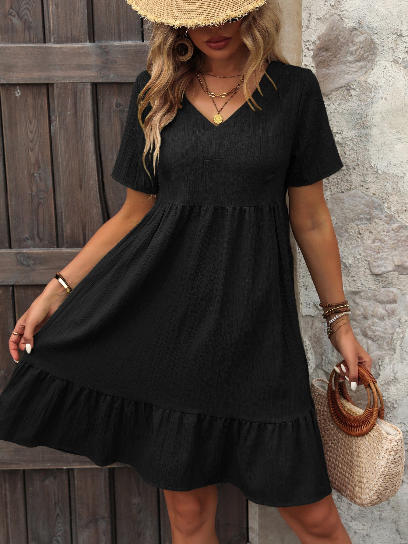 Robe d'été à encolure en V aérienne pour femmes avec ourlet à volants Chic und Stil