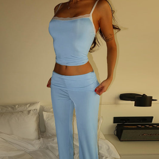 Ladies Comfortable Fitted Set Chic and Style