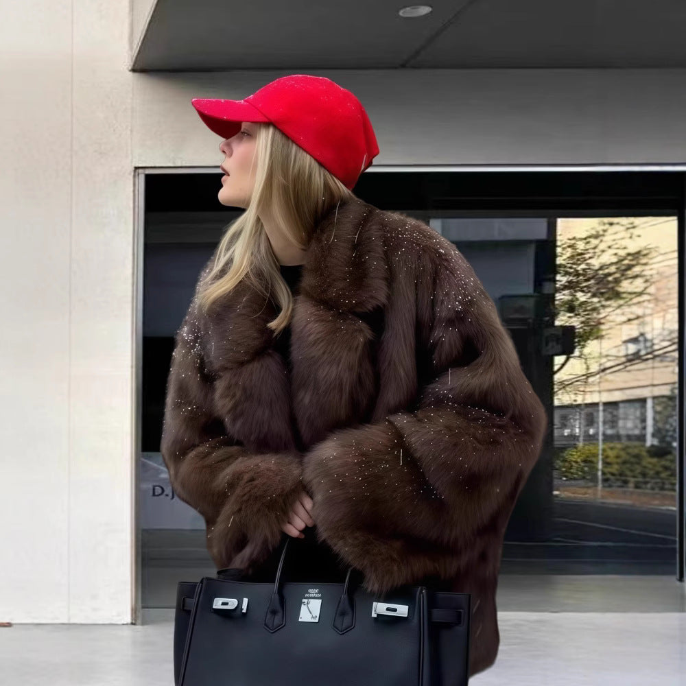 Dames Élégante Veste en Fourrure Synthétique avec des Accents Scintillants Chic und Stil