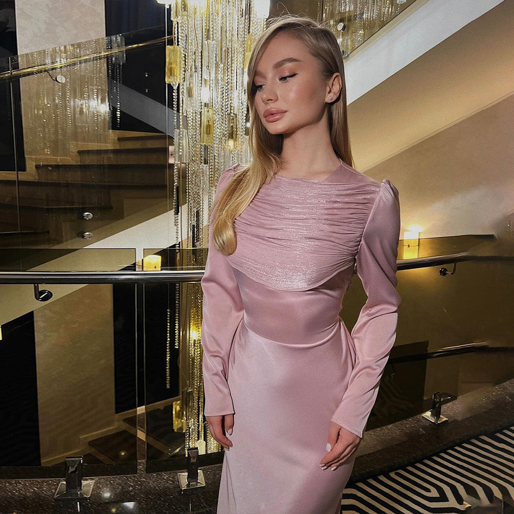 Dames Élégant Maxi Robe avec des détails de drapé raffinés et des manches longues Chic und Stil