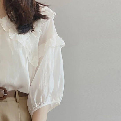 Elegant ruffled blouse set and fitted shorts Chic and Style