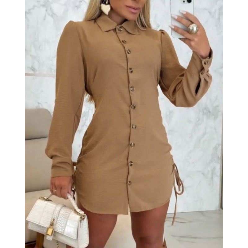 Robe chemise à boutons pour dames à coupe féminine avec détails volants Chic und Stil