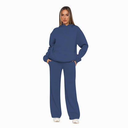 Women's hoodie and wide jogging pants Chic and Style