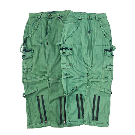 Cargo pants for women with practical multifunctional pockets and sturdy material Chic and Style