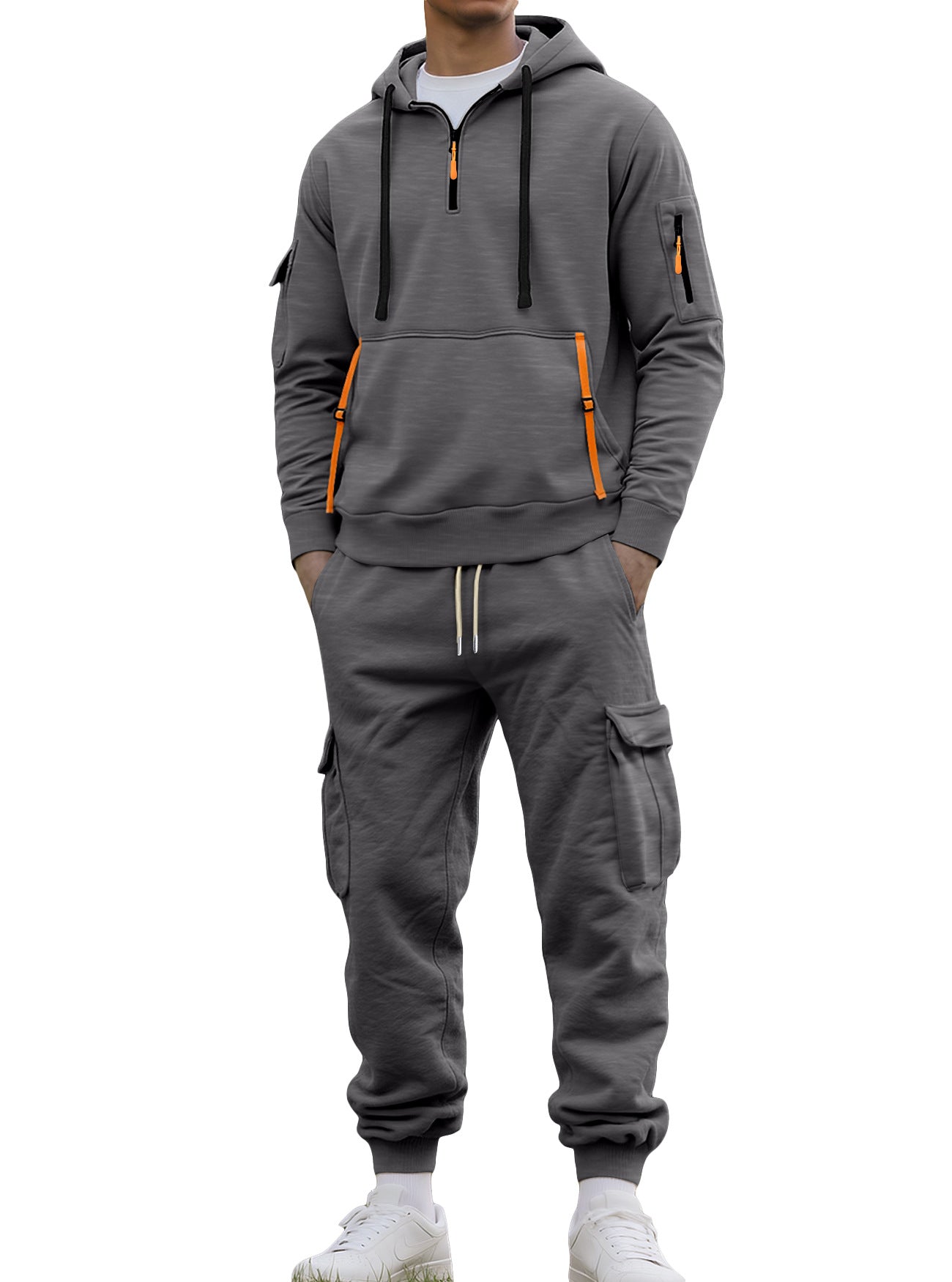 Functional sports set for men with hood and practical pockets Chic and Style