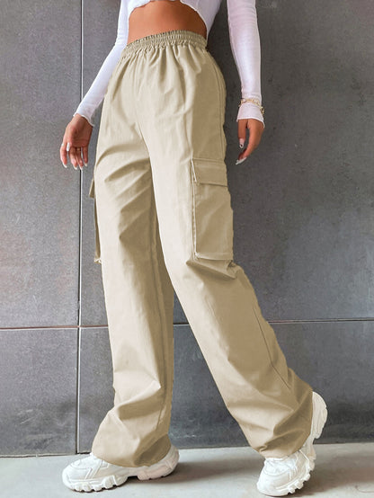 Pantalon cargo pour femmes avec taille élastique et poches latérales pratiques Chic und Stil