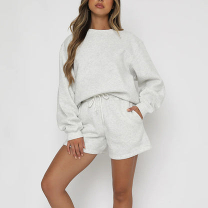 Casual oversized sweatshirt and shorts set for women Chic und Stil