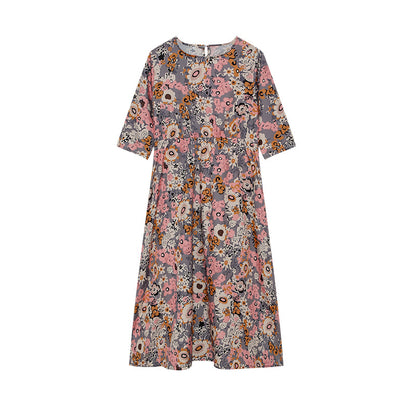 Robe midi florale fluide pour femmes chic et stylée