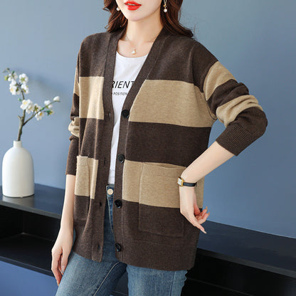 Dames cardigan décontracté à rayures larges et poches plaquées Chic und Stil