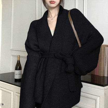 Dames cardigan confortable avec de larges manches et ceinture à la taille Chic und Stil