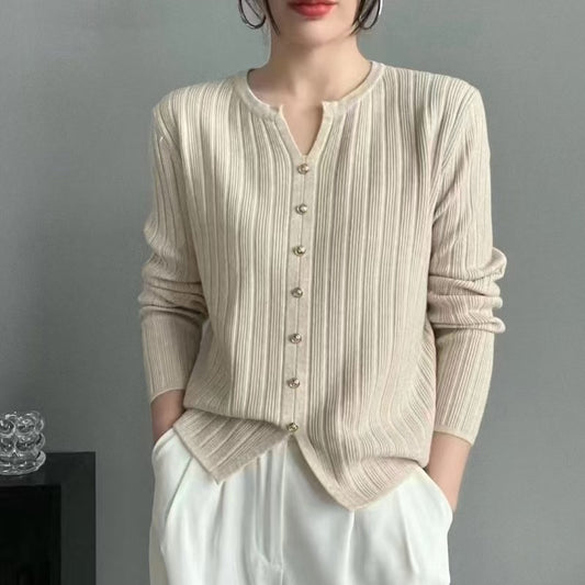 Blouse en tricot fin pour femmes avec patte de boutonnage Chic und Stil