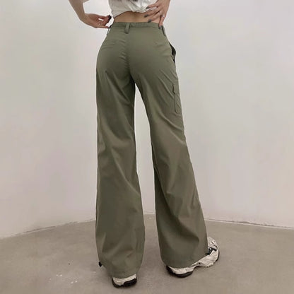 Ladies Loose Leisure Pants with Practical Pockets and Elastic Waist Chic and Style