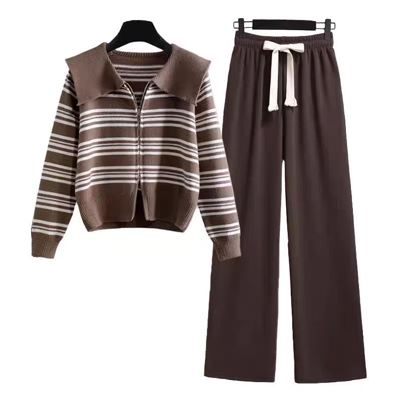 Women's knitted jacket with zipper and wide pants Chic and Style