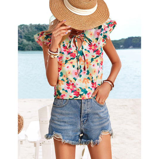 Blouse pour femmes avec des détails de volants et des motifs floraux Chic und Stil