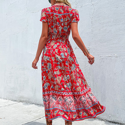 Robe maxi floral pour femmes avec taille froncée Chic und Stil