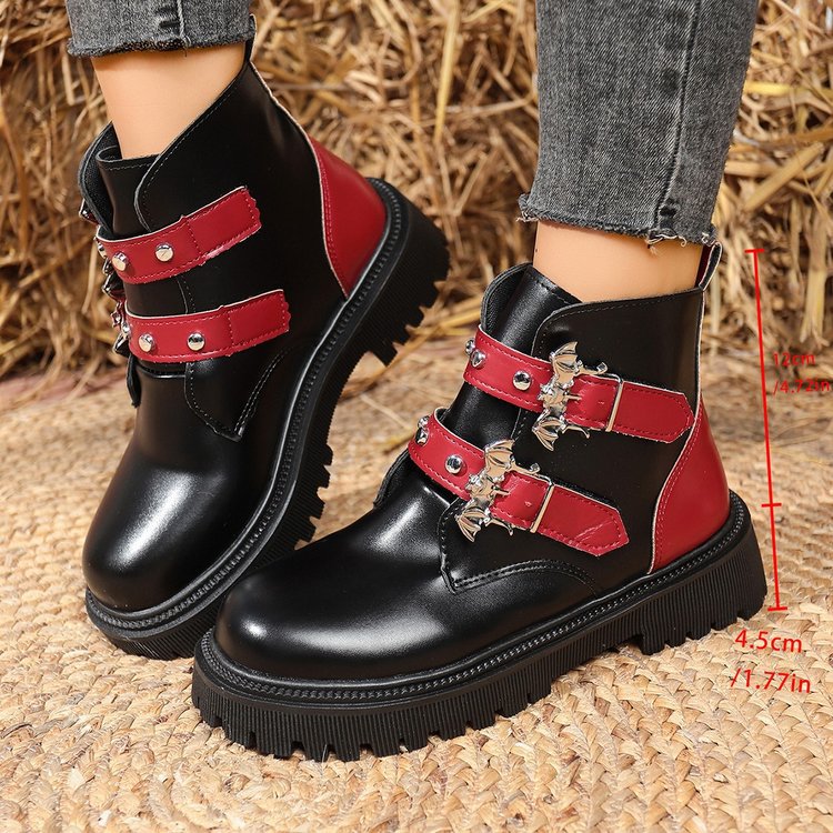 Bottes pour dames avec boucles à la mode et profil robuste Chic und Stil