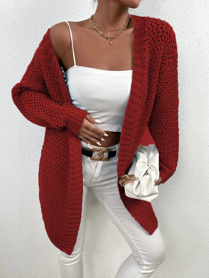 Veste en tricot pour femmes avec coupe ouverte et motif texturé luxueux Chic und Stil