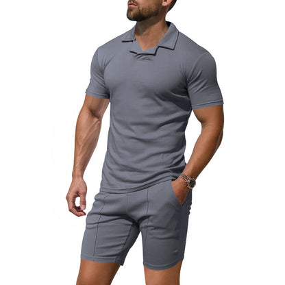Ensemble sportif pour hommes à manches courtes avec coupe confortable et shorts élastiques Chic und Stil