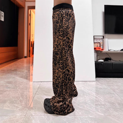 Casual palazzo pants for women with trendy leopard print and high waist Chic und Stil