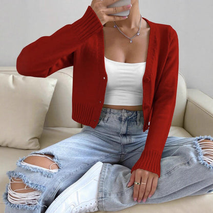 Dames cardigan à manches courtes avec un design en fine maille côtelée Chic und Stil