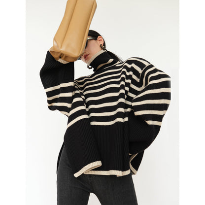 Pull en tricot décontracté pour femmes avec des rayures colorées et un col montant Chic und Stil