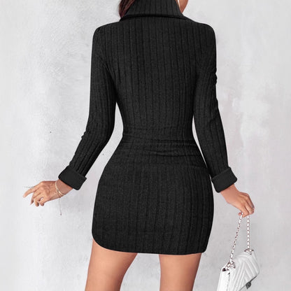 Robe portefeuille pour femmes avec design texturé et élégants détails de boutons Chic und Stil