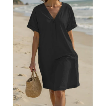 Dames Robe d'été légère avec des manches retroussées et une patte de boutonnage pratique Chic und Stil