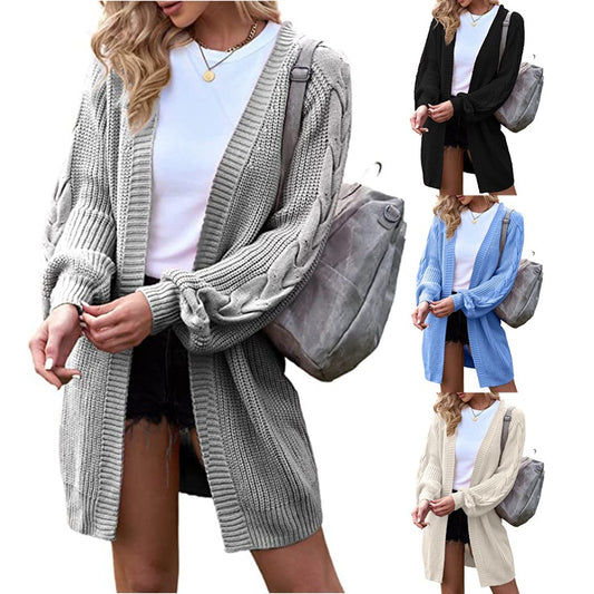 Cardigan en tricot pour femmes avec des manches volumineuses et des détails en torsade Chic und Stil