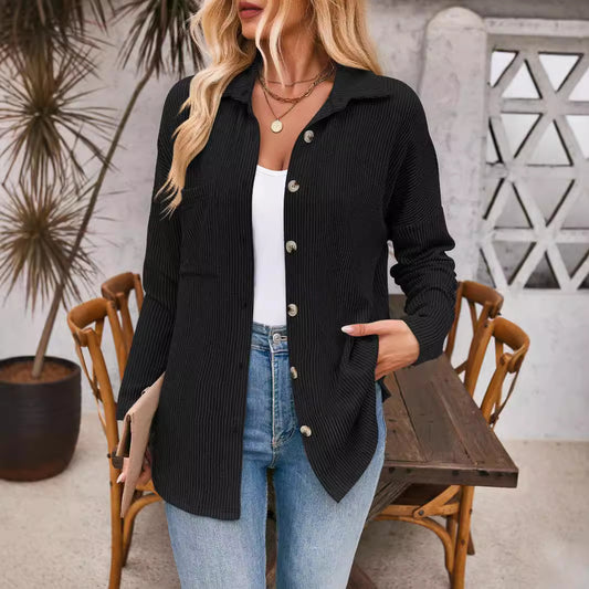 Blouse à boutons structurée pour femmes avec poches Chic und Stil