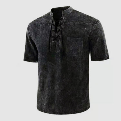 Chemise à manches courtes pour hommes avec un design moderne à lacets et une poche poitrine Chic und Stil