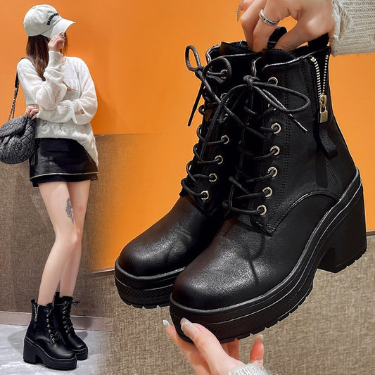 Bottes à plateforme féminines à construction lacable et profil robuste Chic und Stil