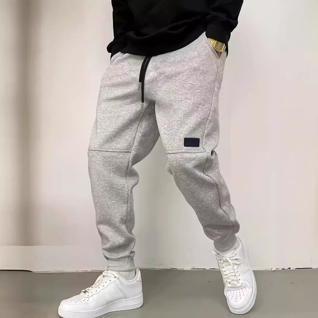 Comfortable and functional men's tracksuit pants Chic and Style