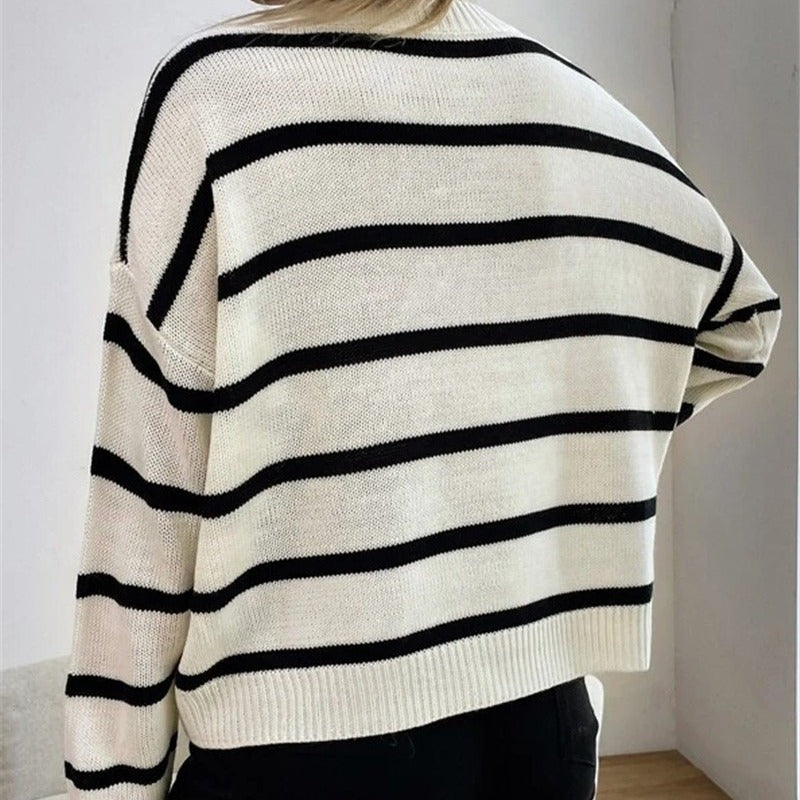 Pull à tricoter décontracté pour femmes avec des motifs rayés fascinants Chic und Stil