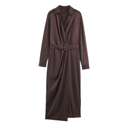 Robe portefeuille élégante pour dames avec ceinture Chic und Stil