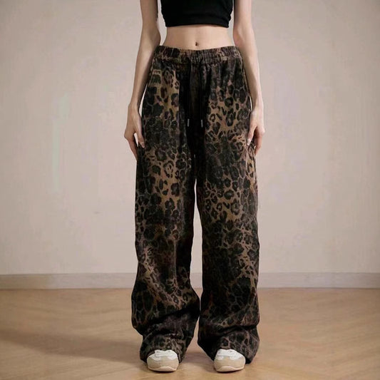 Casual palazzo pants for women with trendy leopard print and high waist Chic und Stil
