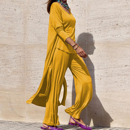 Casual set for women consisting of a long sleeve top and wide leg pants Chic und Stil