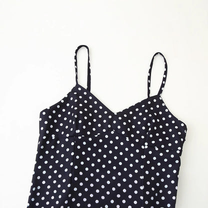 Robe midi femme avec des fines bretelles spaghetti et un design à pois ludiques Chic und Stil
