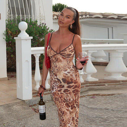 Robes Maxi Étagées Sleek Femmes Chic und Stil
