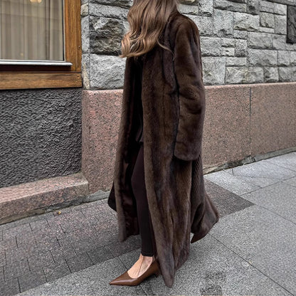 Dames élégant et moelleux long manteau en fausse fourrure Chic und Stil