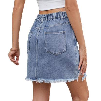 Jupe en jean pour femmes au design Destroyed tendance avec des détails d'ourlet effilochés Chic und Stil