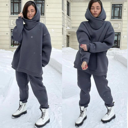 Casual hoodie set for women and comfortable jogger pants Chic and Style