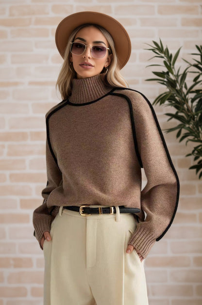 Pull femme avec col haut et détails de structure modernes Chic und Stil
