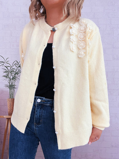 Dames cardigan avec design floral et boutons en perles élégants Chic und Stil