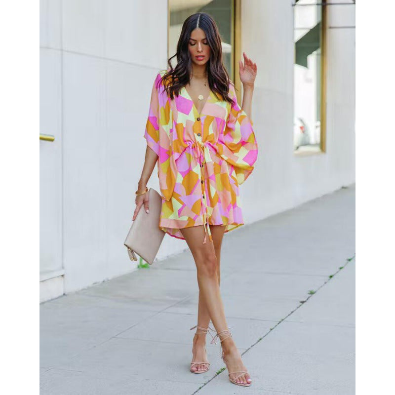 Robe à boutons imprimée fleurs Chic und Stil pour femmes