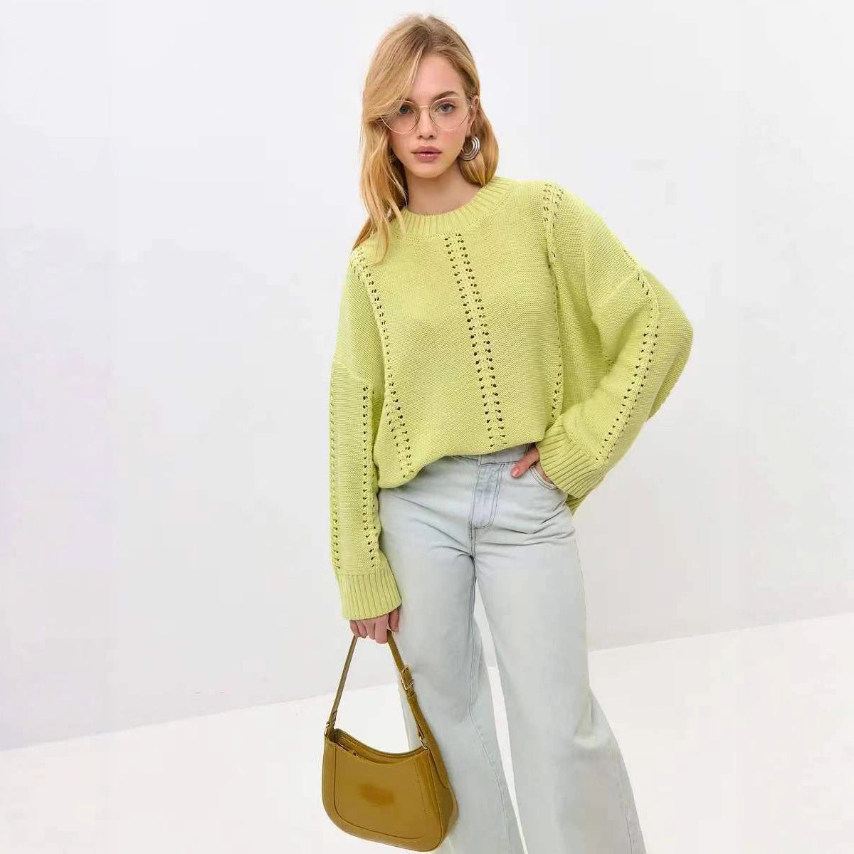 Pull en tricot pour femmes avec un design de trous raffiné et une coupe décontractée Chic und Stil