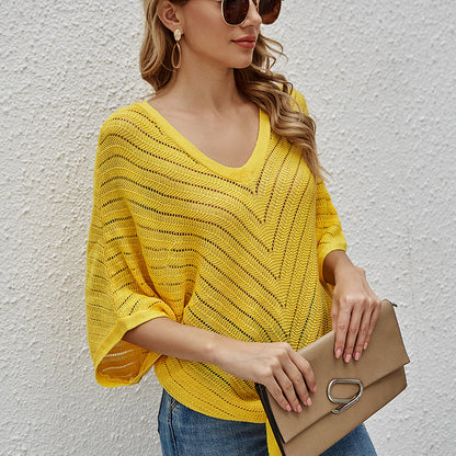 Dames haut en tricot aérien avec décolleté en V profond et ourlet asymétrique Chic und Stil